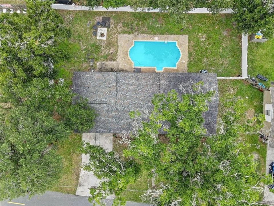На продажу: $395,000 (4 спален, 2 ванн, 1950 Квадратных фут)