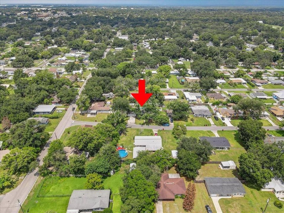 На продажу: $395,000 (4 спален, 2 ванн, 1950 Квадратных фут)