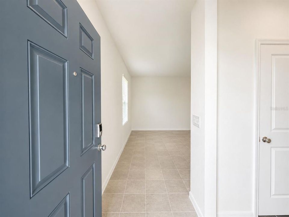 В аренду: $2,350 (3 спален, 2 ванн, 1608 Квадратных фут)