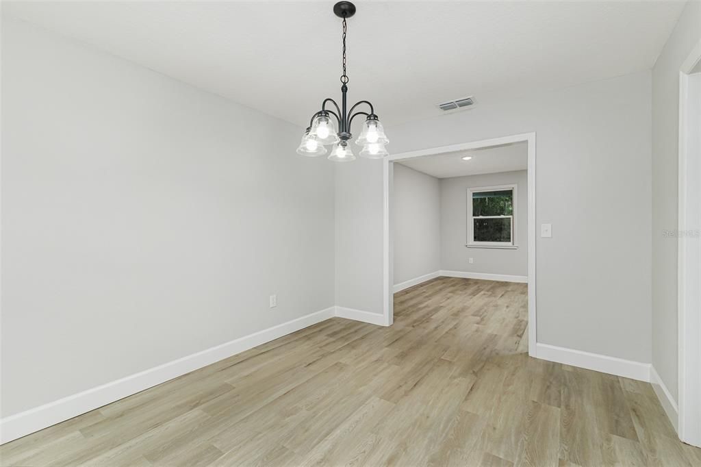 For Sale: $524,950 (5 beds, 3 baths, 2715 Square Feet)