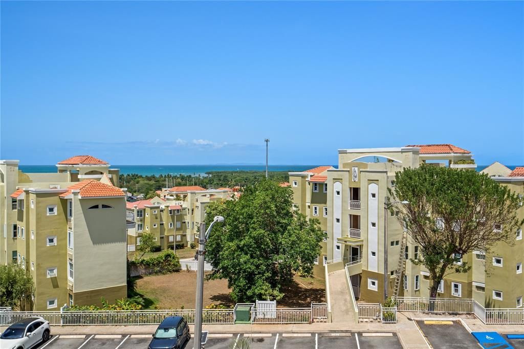 На продажу: $345,000 (3 спален, 2 ванн, 1423 Квадратных фут)
