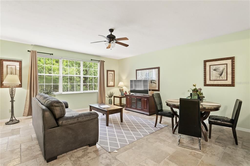 For Sale: $399,000 (3 beds, 3 baths, 1550 Square Feet)