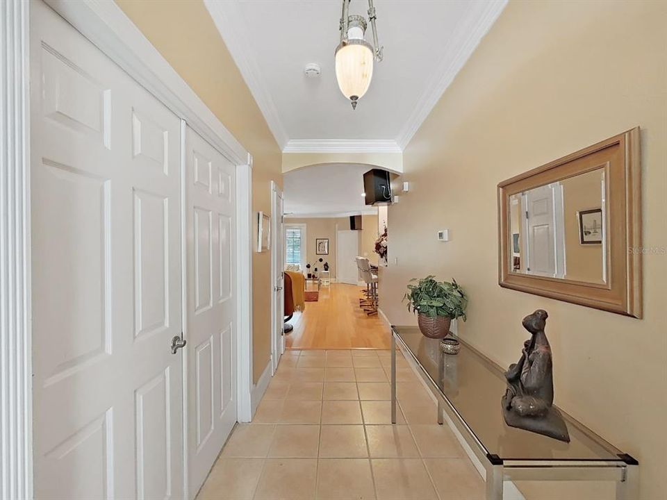 For Sale: $319,900 (3 beds, 2 baths, 1546 Square Feet)