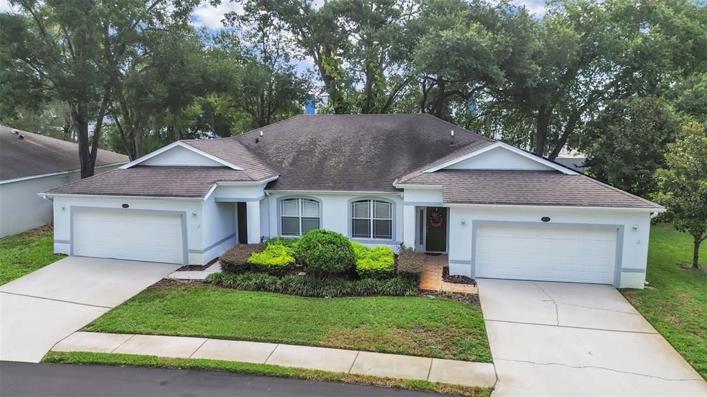 For Sale: $319,900 (3 beds, 2 baths, 1546 Square Feet)