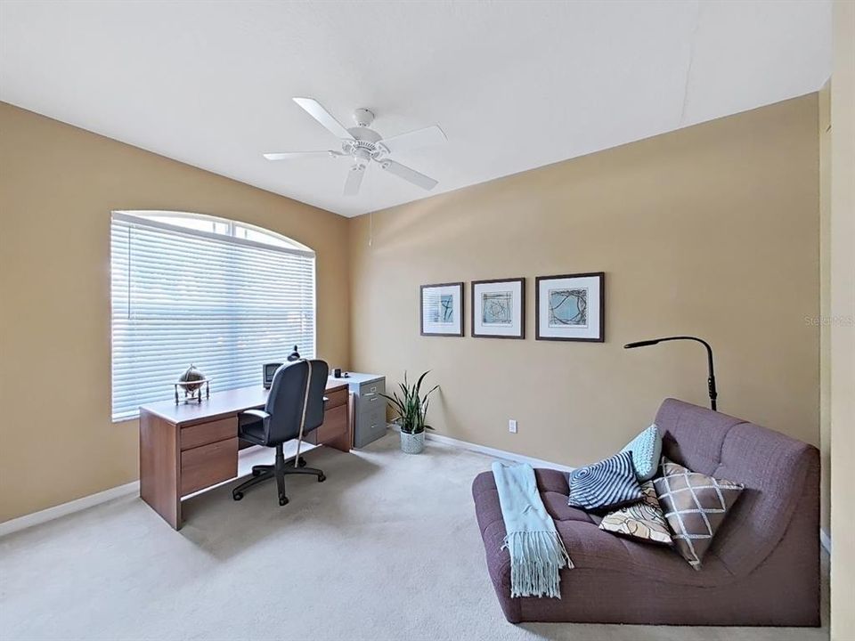 For Sale: $319,900 (3 beds, 2 baths, 1546 Square Feet)