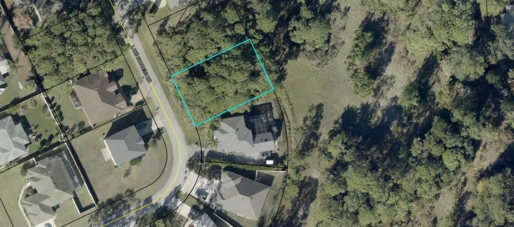Activo con contrato: $82,000 (0.23 acres)