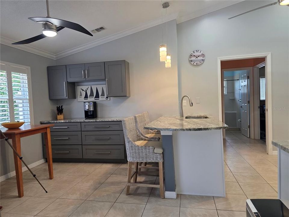 En Venta: $409,900 (3 camas, 2 baños, 1680 Pies cuadrados)