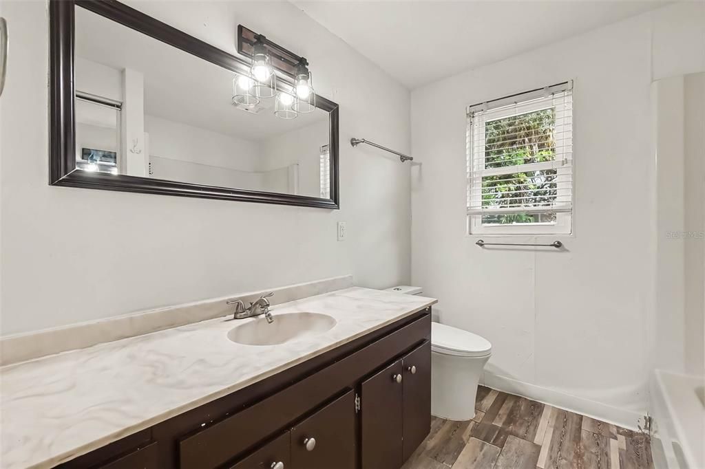 En Venta: $225,000 (2 camas, 1 baños, 920 Pies cuadrados)