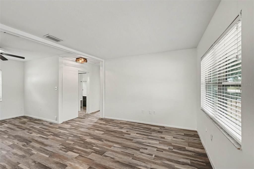 En Venta: $225,000 (2 camas, 1 baños, 920 Pies cuadrados)
