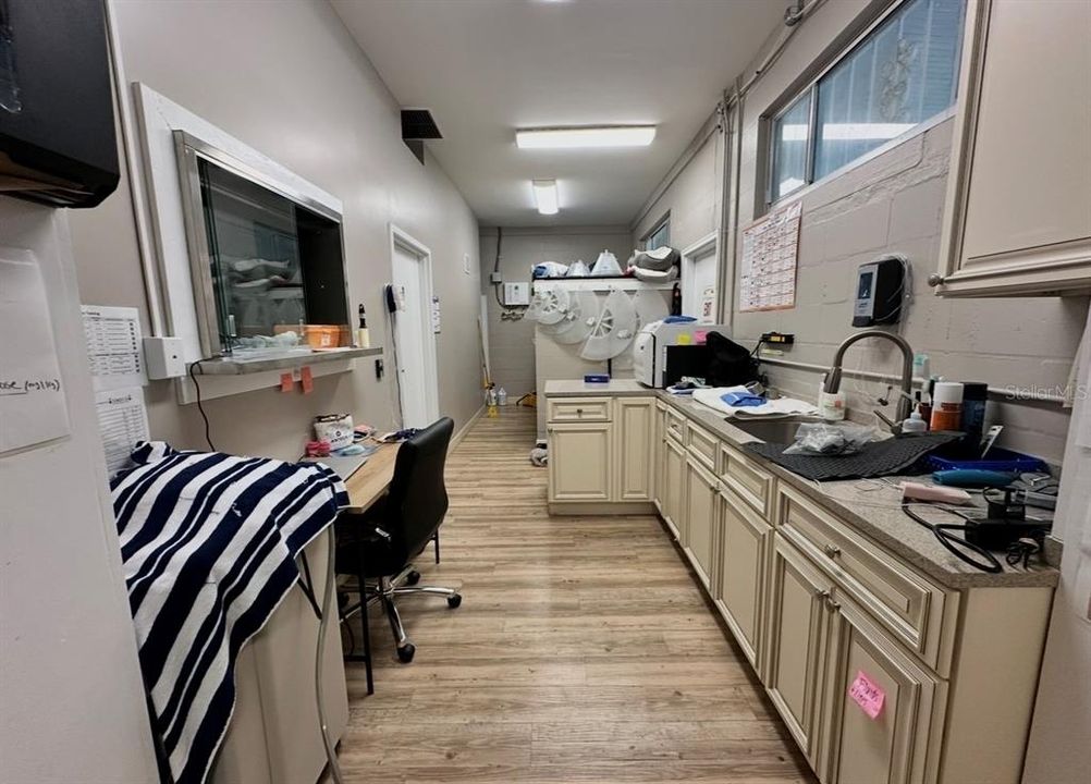 For Sale: $665,000 (0 beds, 0 baths, 2100 Square Feet)