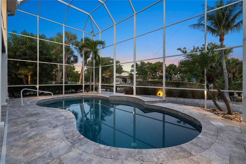 На продажу: $3,699,000 (4 спален, 3 ванн, 2341 Квадратных фут)