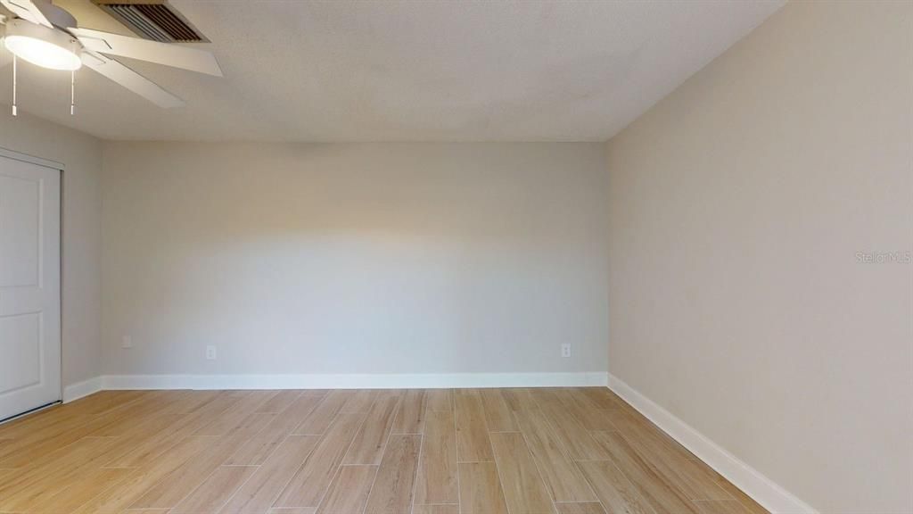For Sale: $479,900 (2 beds, 2 baths, 1400 Square Feet)
