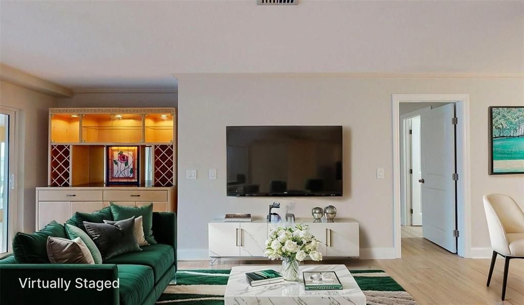 For Sale: $479,900 (2 beds, 2 baths, 1400 Square Feet)