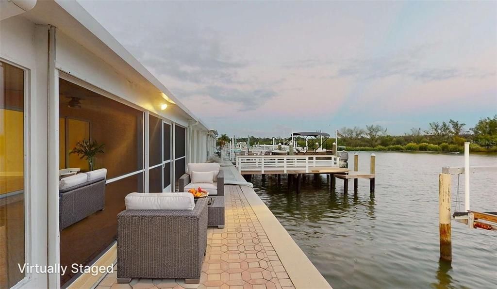 For Sale: $479,900 (2 beds, 2 baths, 1400 Square Feet)
