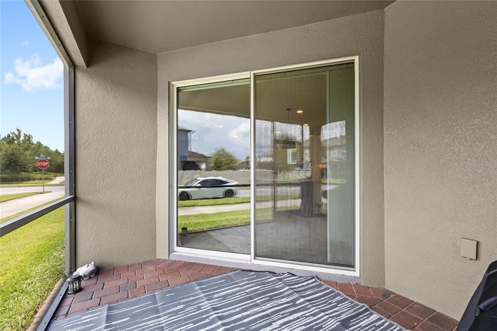 Active With Contract: $585,000 (4 beds, 3 baths, 2818 Square Feet)