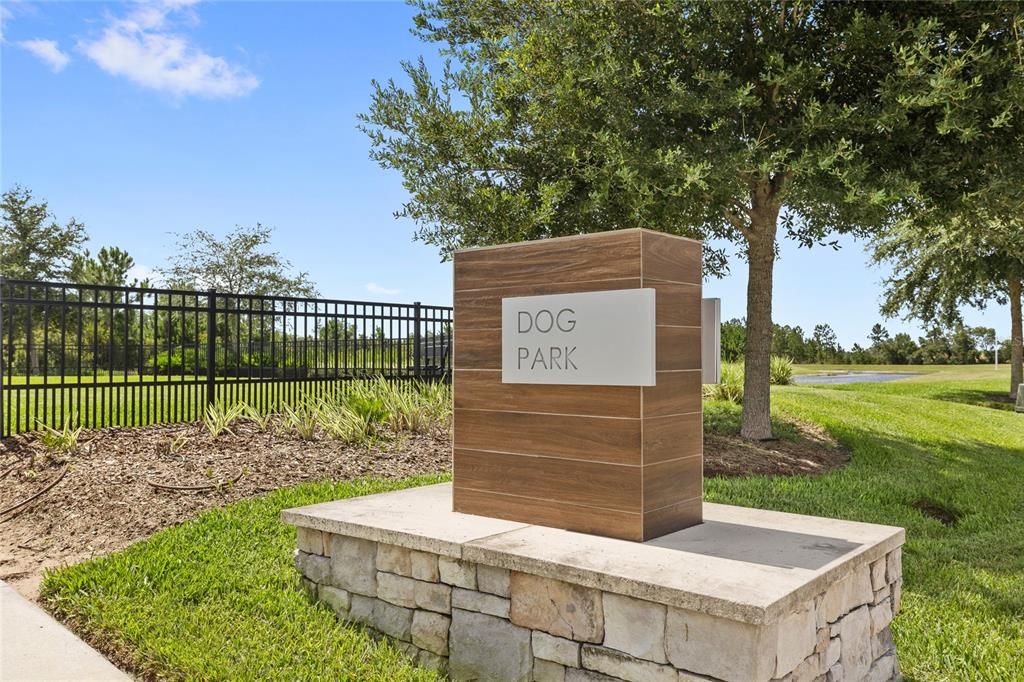 Active With Contract: $585,000 (4 beds, 3 baths, 2818 Square Feet)