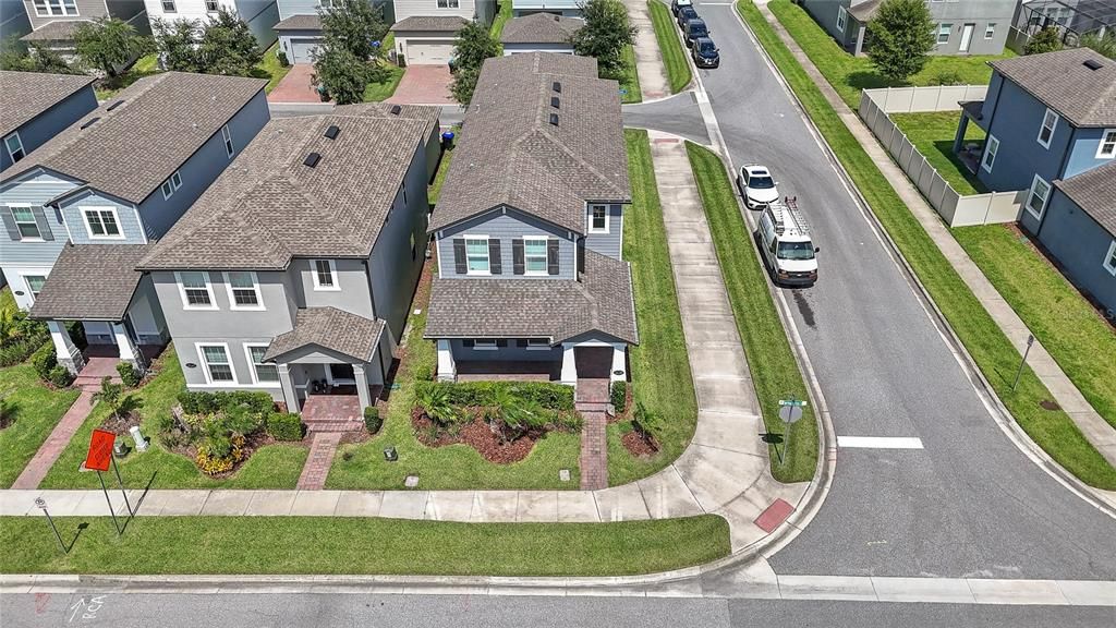 Active With Contract: $585,000 (4 beds, 3 baths, 2818 Square Feet)