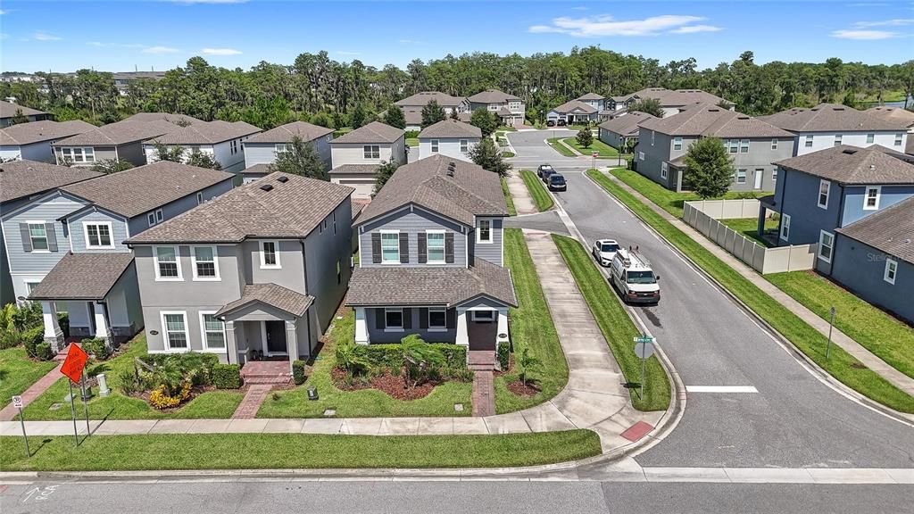 Active With Contract: $585,000 (4 beds, 3 baths, 2818 Square Feet)
