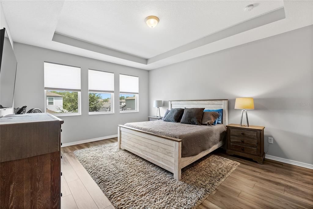 Active With Contract: $585,000 (4 beds, 3 baths, 2818 Square Feet)