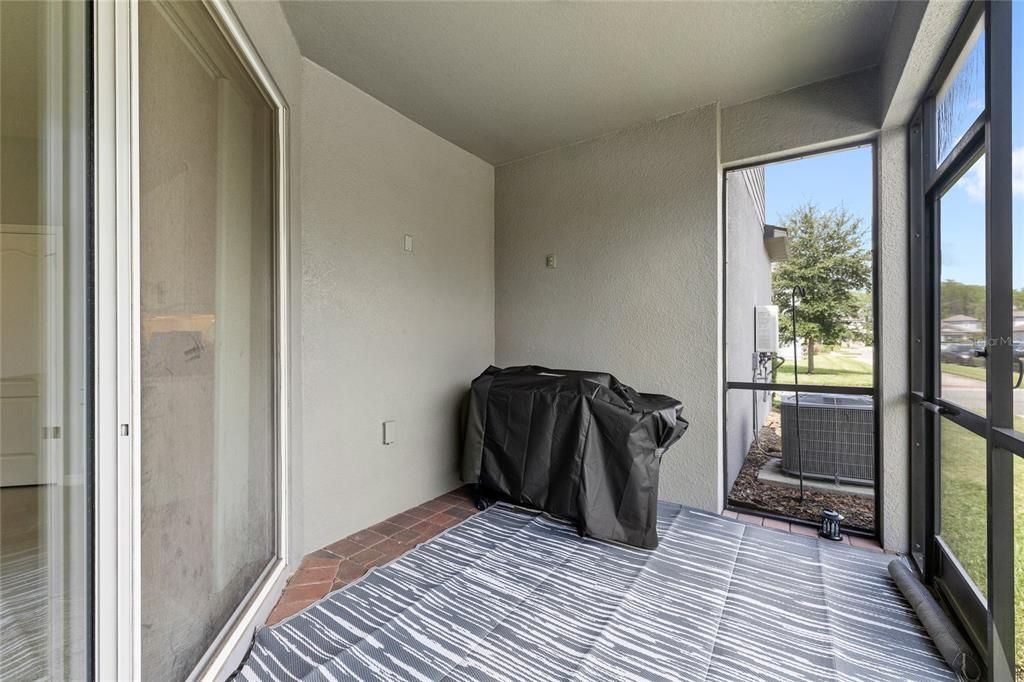 Active With Contract: $585,000 (4 beds, 3 baths, 2818 Square Feet)