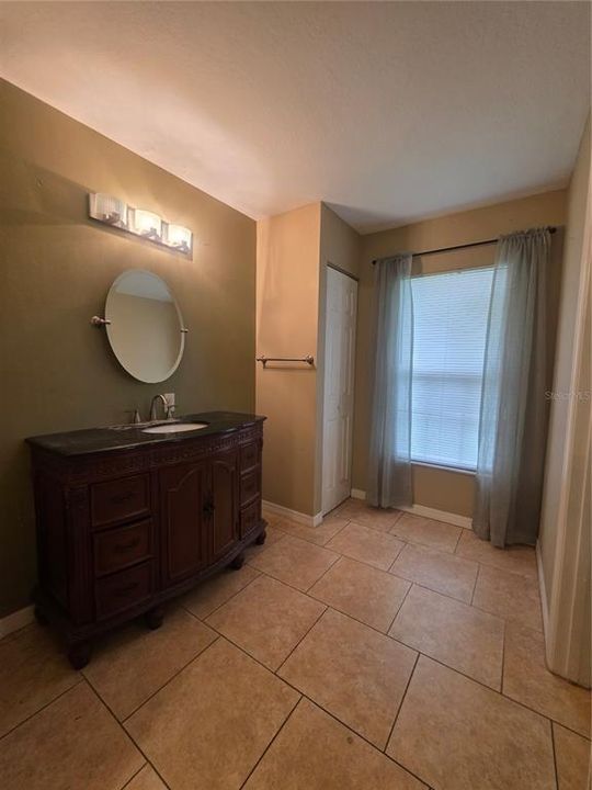 For Sale: $225,000 (3 beds, 2 baths, 1445 Square Feet)