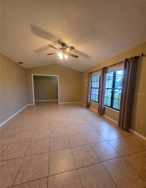 For Sale: $225,000 (3 beds, 2 baths, 1445 Square Feet)