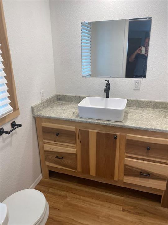 For Rent: $1,400 (2 beds, 2 baths, 960 Square Feet)