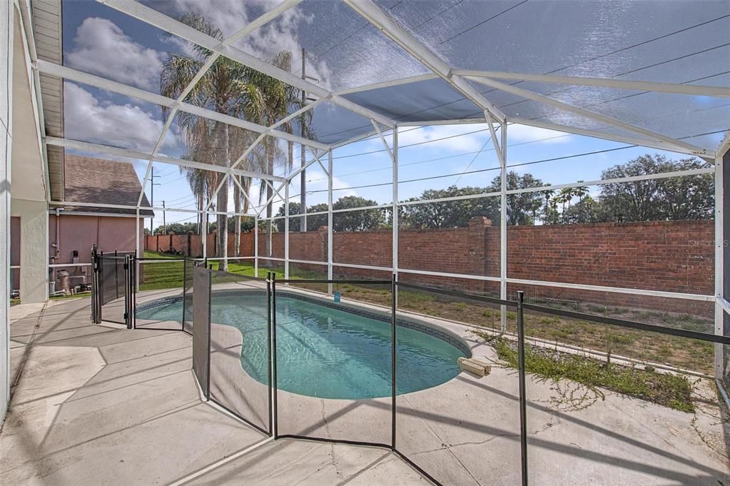 For Sale: $379,900 (3 beds, 2 baths, 1596 Square Feet)