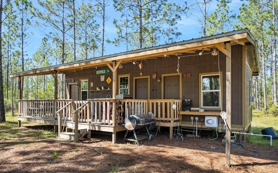 待售: $489,000 (40.00 acres)