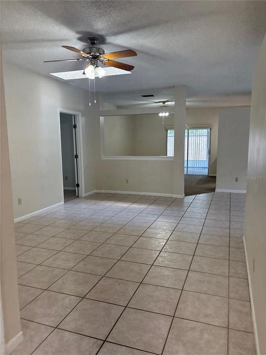 For Rent: $2,450 (3 beds, 2 baths, 1619 Square Feet)
