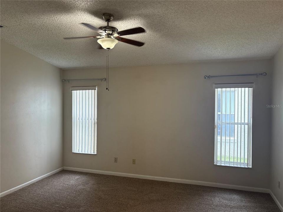 For Rent: $2,450 (3 beds, 2 baths, 1619 Square Feet)