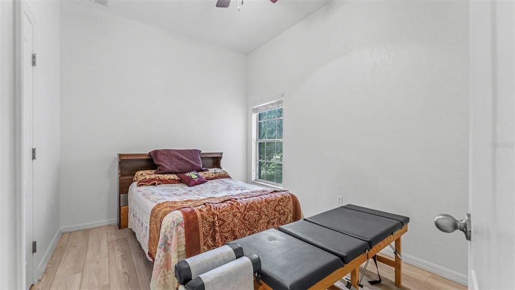 For Sale: $305,000 (3 beds, 2 baths, 1753 Square Feet)