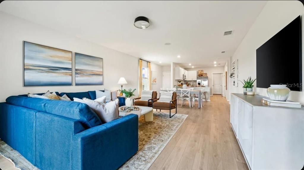 For Sale: $279,900 (3 beds, 2 baths, 1453 Square Feet)