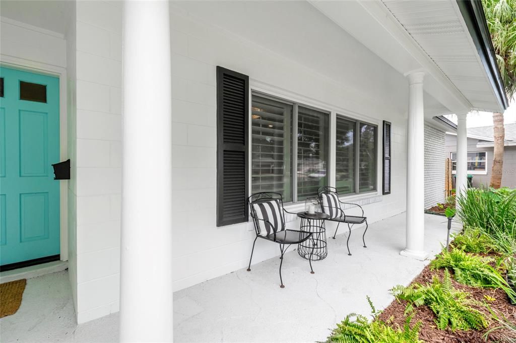 En Venta: $825,000 (4 camas, 3 baños, 2164 Pies cuadrados)