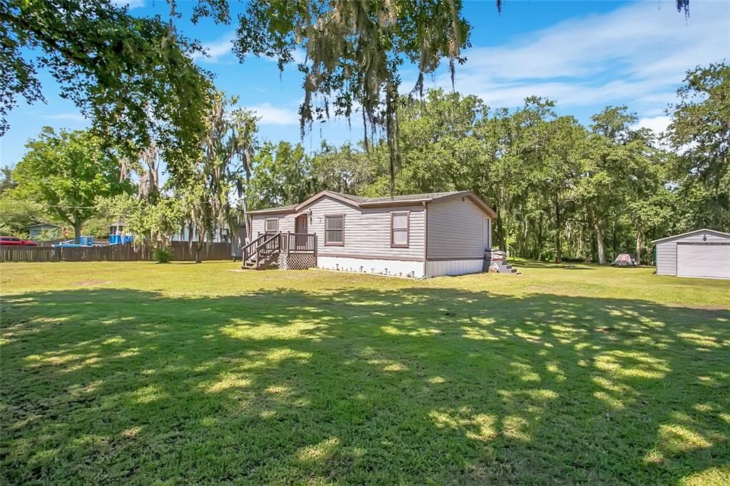 En Venta: $320,000 (3 camas, 2 baños, 920 Pies cuadrados)