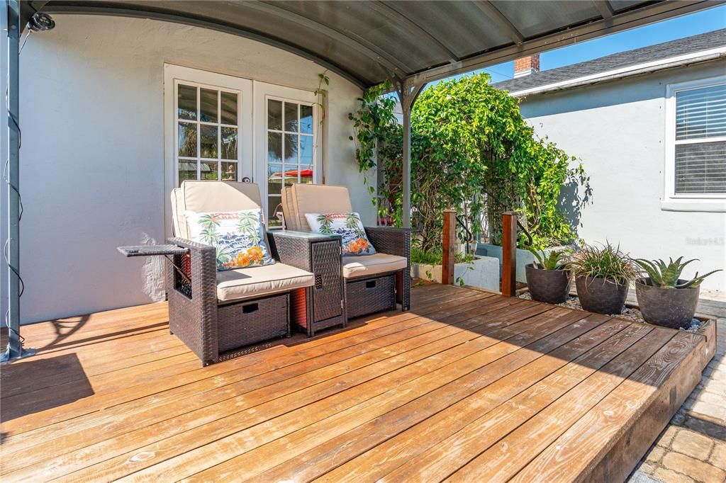 En Venta: $329,000 (2 camas, 2 baños, 1004 Pies cuadrados)