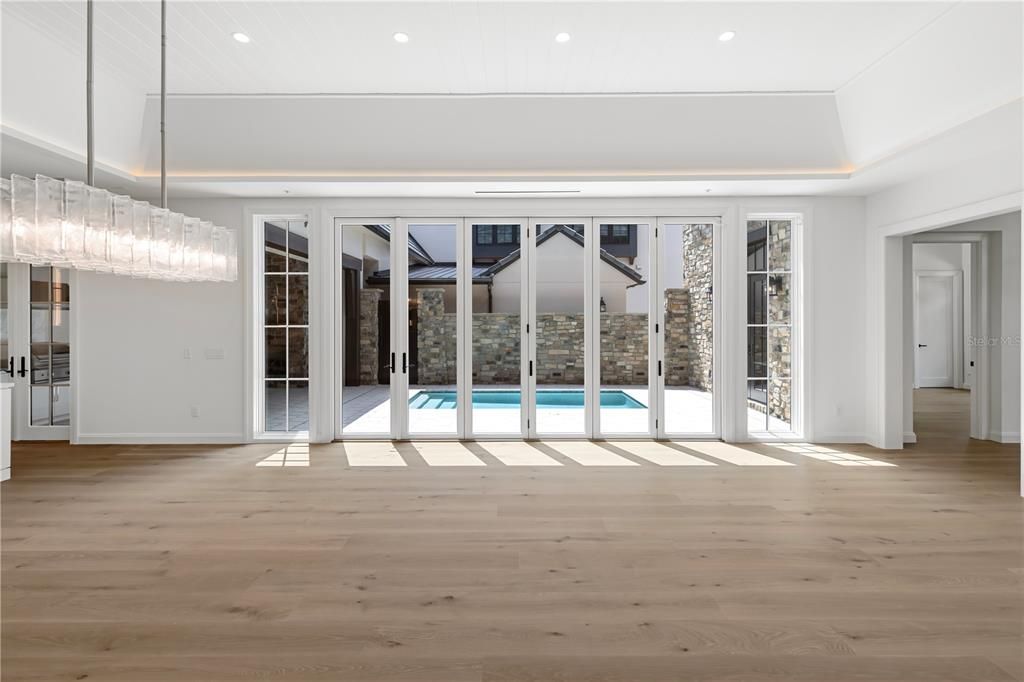 For Sale: $8,995,000 (5 beds, 5 baths, 4742 Square Feet)