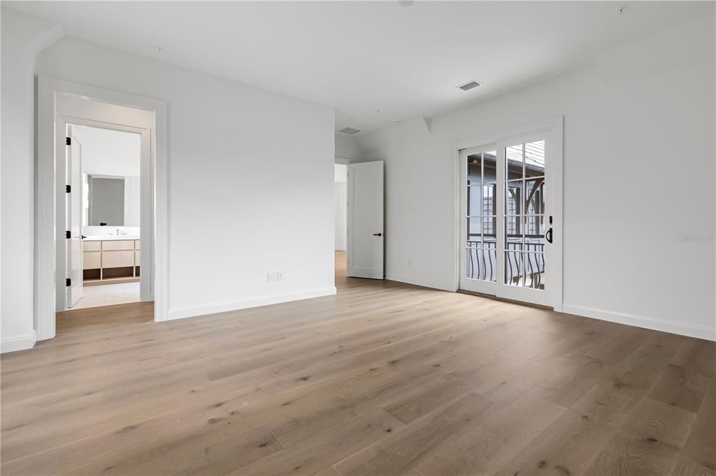 For Sale: $8,995,000 (5 beds, 5 baths, 4742 Square Feet)