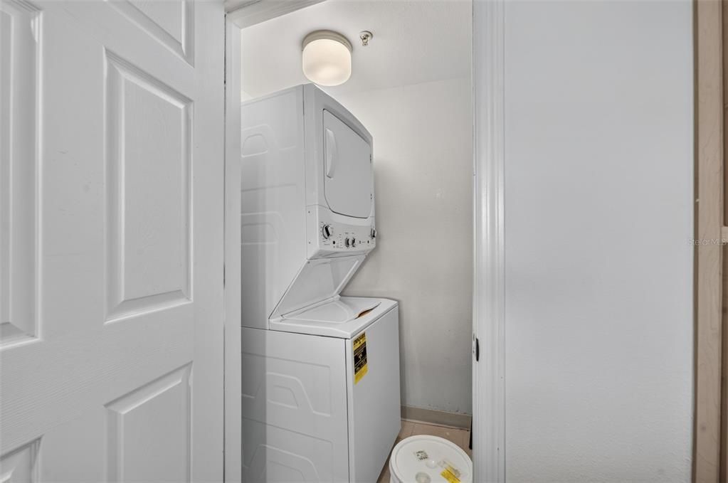 En Venta: $368,000 (2 camas, 2 baños, 1157 Pies cuadrados)
