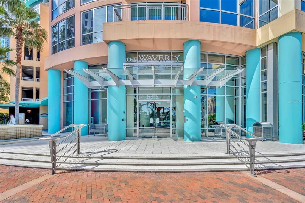 En Venta: $368,000 (2 camas, 2 baños, 1157 Pies cuadrados)