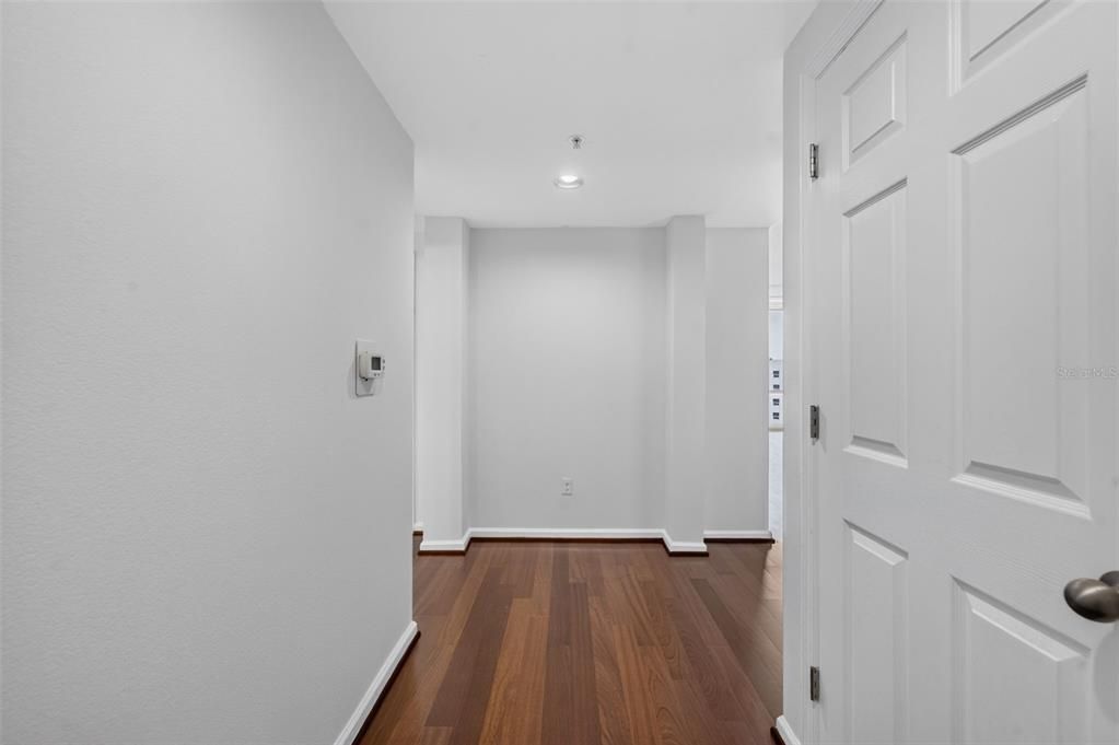 En Venta: $368,000 (2 camas, 2 baños, 1157 Pies cuadrados)