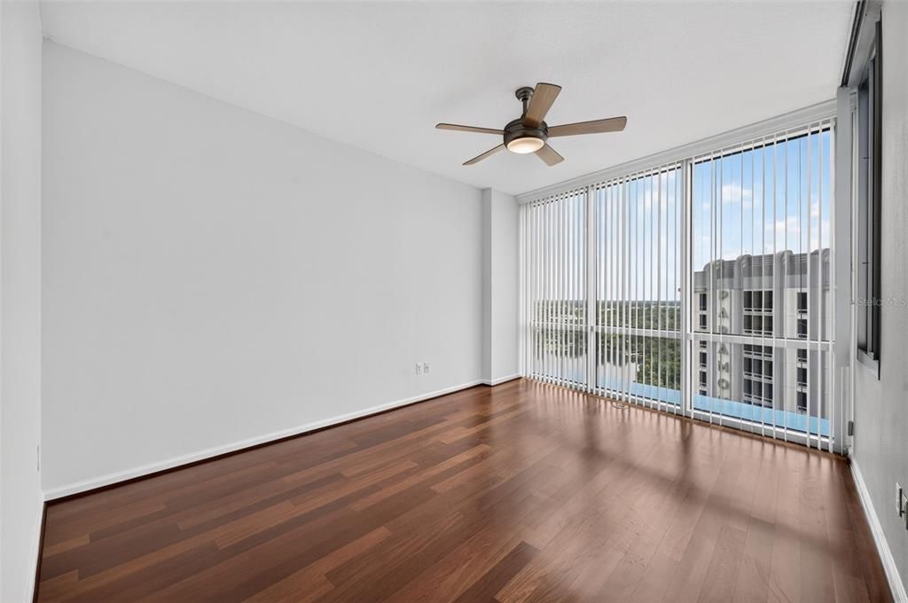 En Venta: $368,000 (2 camas, 2 baños, 1157 Pies cuadrados)