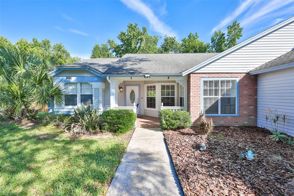 For Sale: $330,000 (4 beds, 2 baths, 1910 Square Feet)