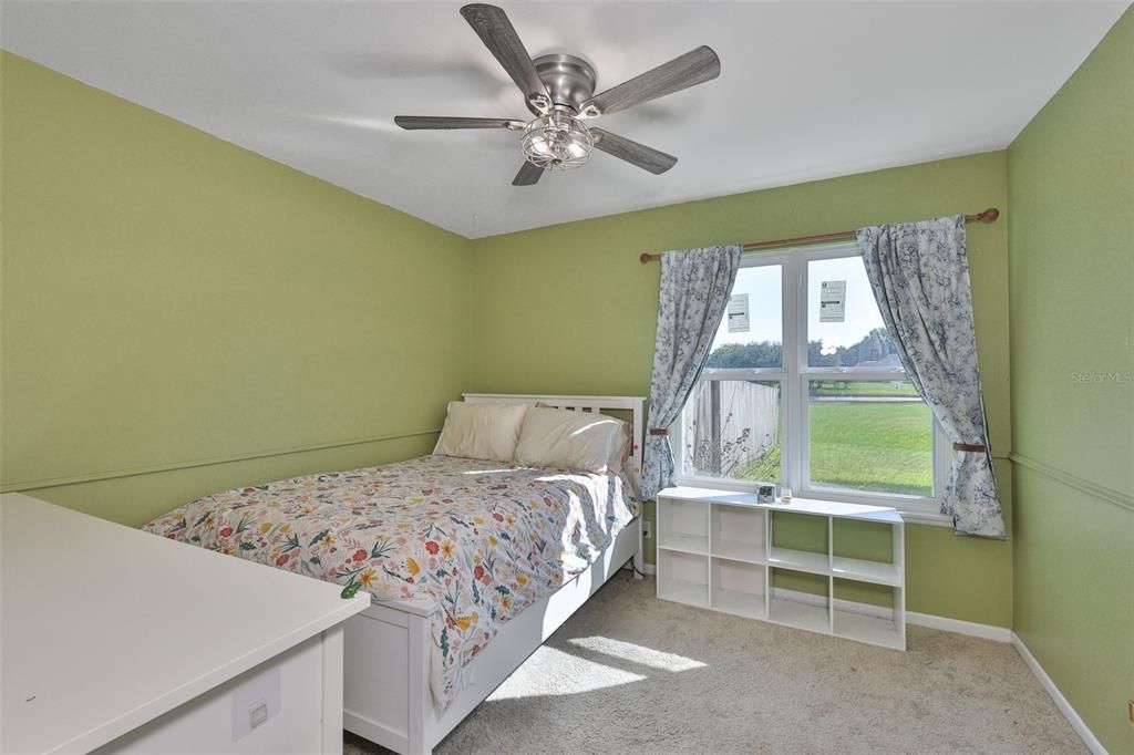 For Sale: $330,000 (4 beds, 2 baths, 1910 Square Feet)