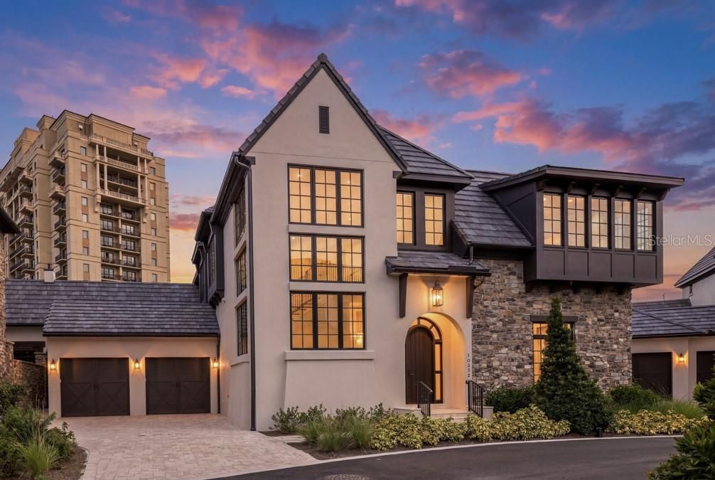 En Venta: $8,395,000 (4 camas, 4 baños, 4592 Pies cuadrados)