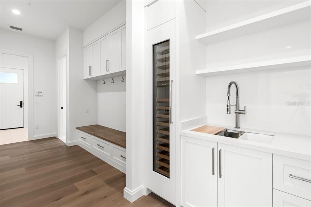 En Venta: $8,395,000 (4 camas, 4 baños, 4592 Pies cuadrados)