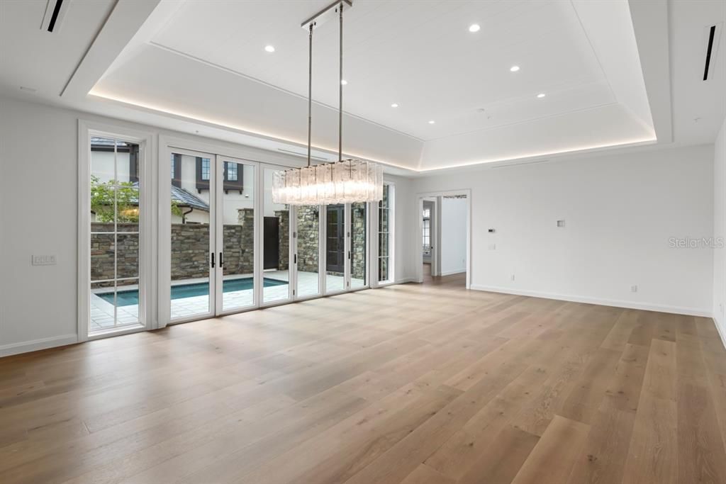 En Venta: $8,395,000 (4 camas, 4 baños, 4592 Pies cuadrados)