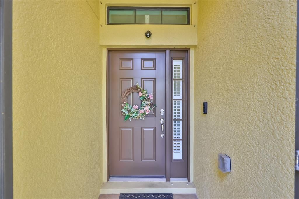 Active With Contract: $310,000 (2 beds, 2 baths, 1523 Square Feet)