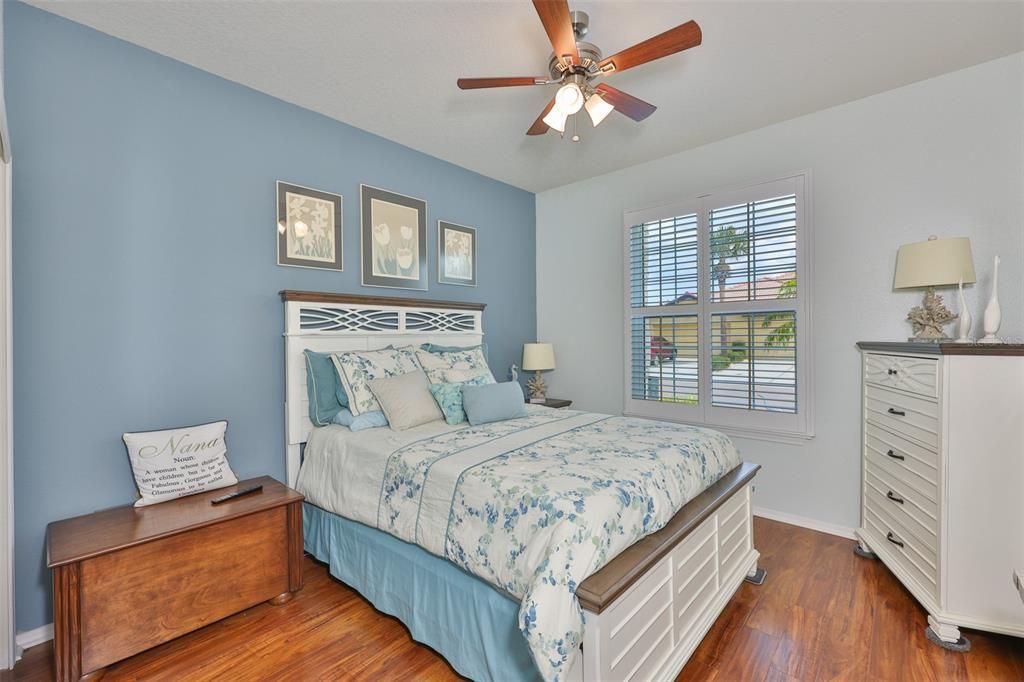 Active With Contract: $310,000 (2 beds, 2 baths, 1523 Square Feet)