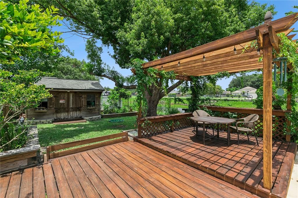 На продажу: $499,500 (3 спален, 2 ванн, 2067 Квадратных фут)